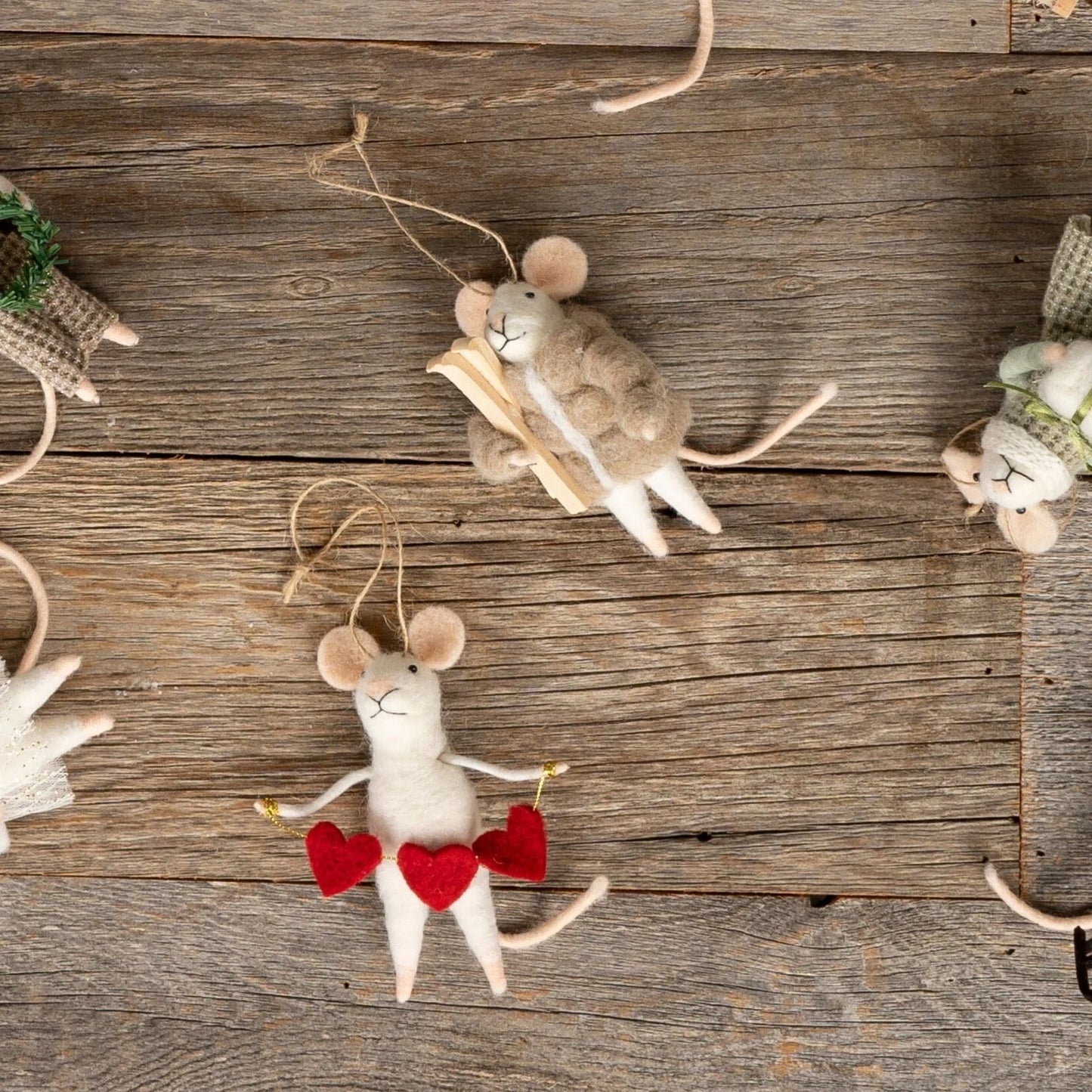 Festive Felt Christmas Mice